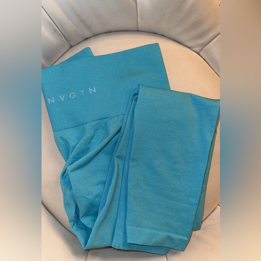 NVGTN Seamless Legging in Caribbean Blue